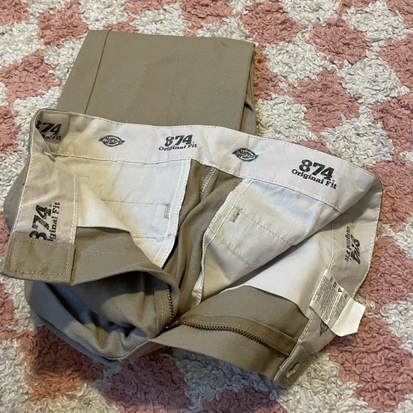 DICKIES Tan canvas pants 874 original fit size 30x30 (fits like 28) - Picture 5 of 6
